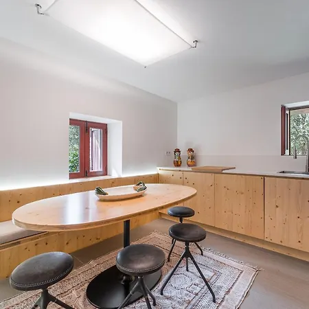 Casa De - Private With Outdoor And River View Only 25 Minutes Away From Oporto Holiday home *