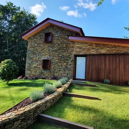 Casa De - Private With Outdoor And River View Only 25 Minutes Away From Oporto Medas