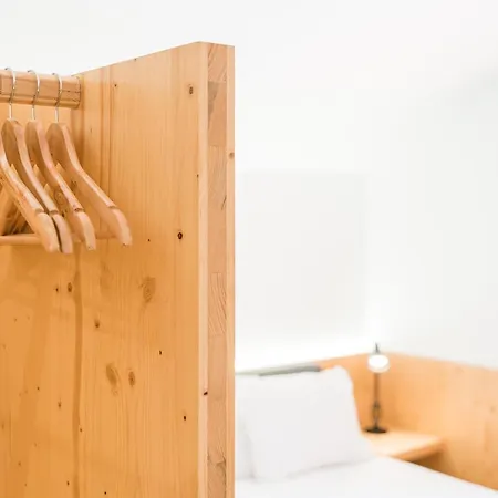 Casa De - Private With Outdoor And River View Only 25 Minutes Away From Oporto Hébergement de vacances