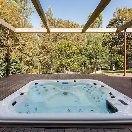 Casa De - Private With Outdoor And River View Only 25 Minutes Away From Oporto Hébergement de vacances