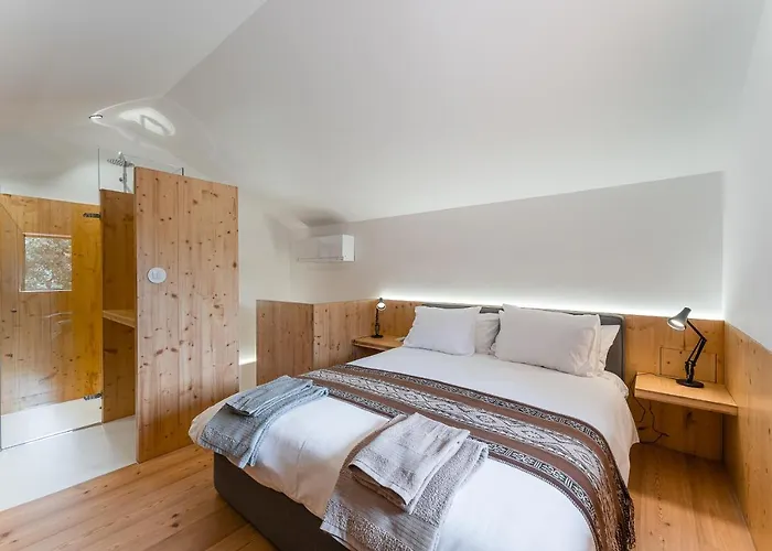 Casa De - Private With Outdoor And River View Only 25 Minutes Away From Oporto *