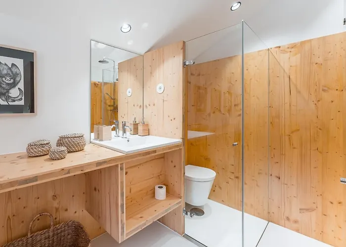 Casa De - Private With Outdoor And River View Only 25 Minutes Away From Oporto * Medas